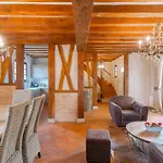 Norman House 160m2 With Pool At The Hippodrome Semesterbostad *