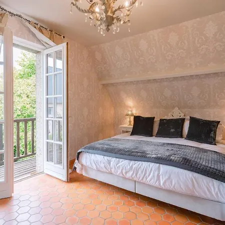 Norman House 160m2 With Pool At The Hippodrome Tatil Evi