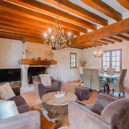 Norman House 160m2 With Pool At The Hippodrome Tatil Evi Deauville