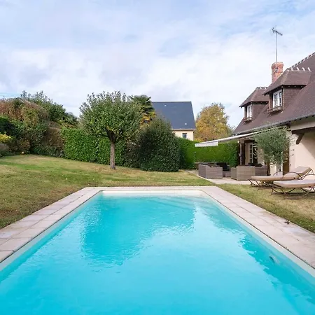 Norman House 160m2 With Pool At The Hippodrome Tatil Evi