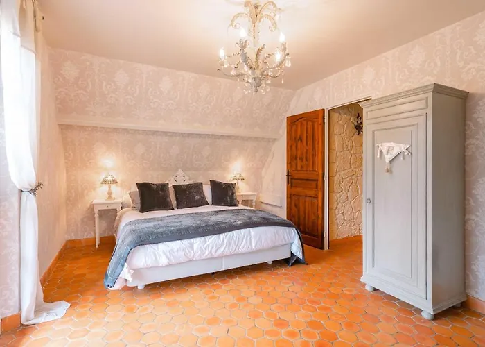 Norman House 160m2 With Pool At The Hippodrome