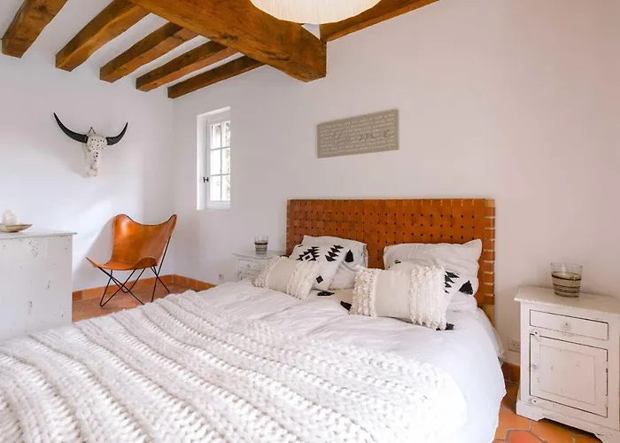 Hébergement de vacances Norman House 160m2 With Pool At The Hippodrome Deauville